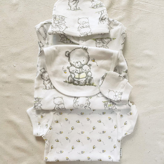 5 Piece 100% Cotton Baby Boy / Girl  Teddy Print Neutral Layette Set